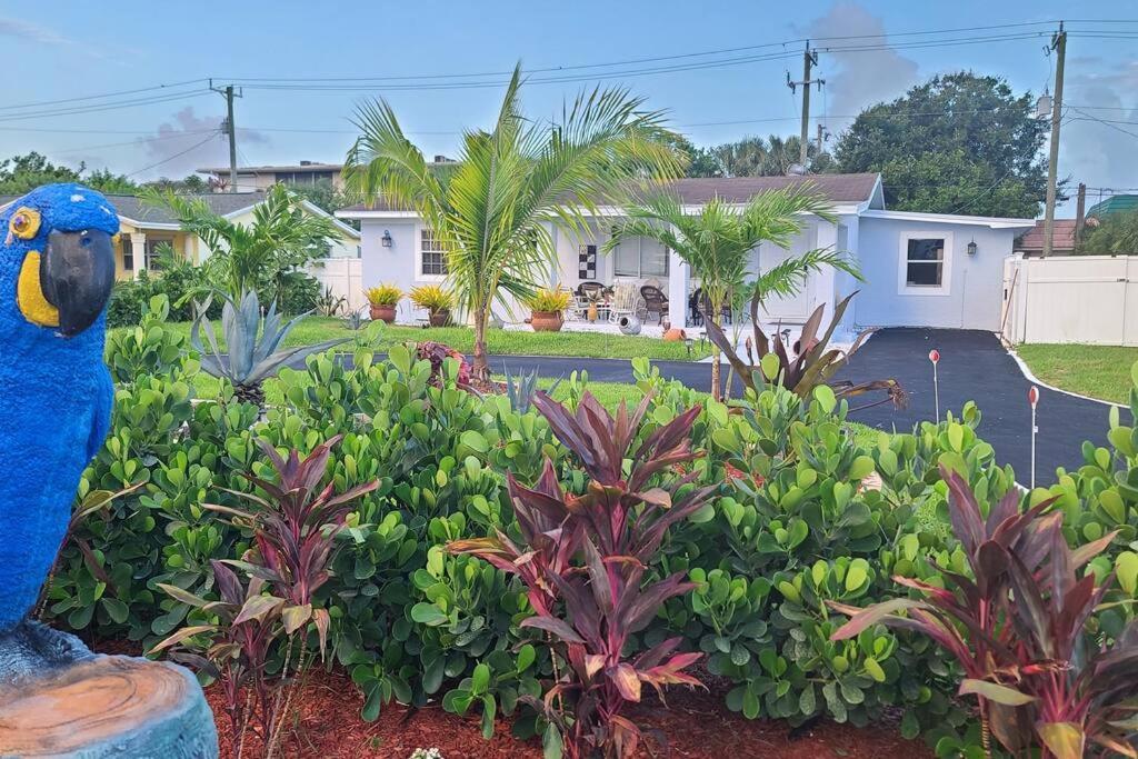 Palm Springs 3-Bedroom 2-Bath 5 Miles To The Beach Lake Worth Beach Exterior foto