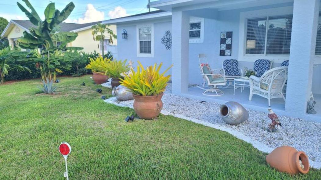 Palm Springs 3-Bedroom 2-Bath 5 Miles To The Beach Lake Worth Beach Exterior foto