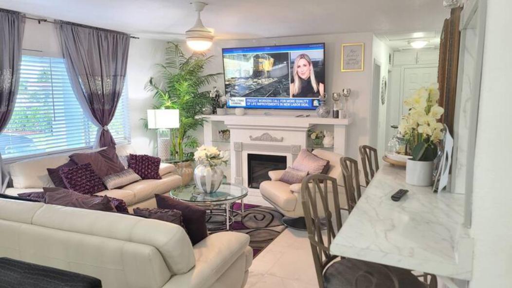 Palm Springs 3-Bedroom 2-Bath 5 Miles To The Beach Lake Worth Beach Exterior foto