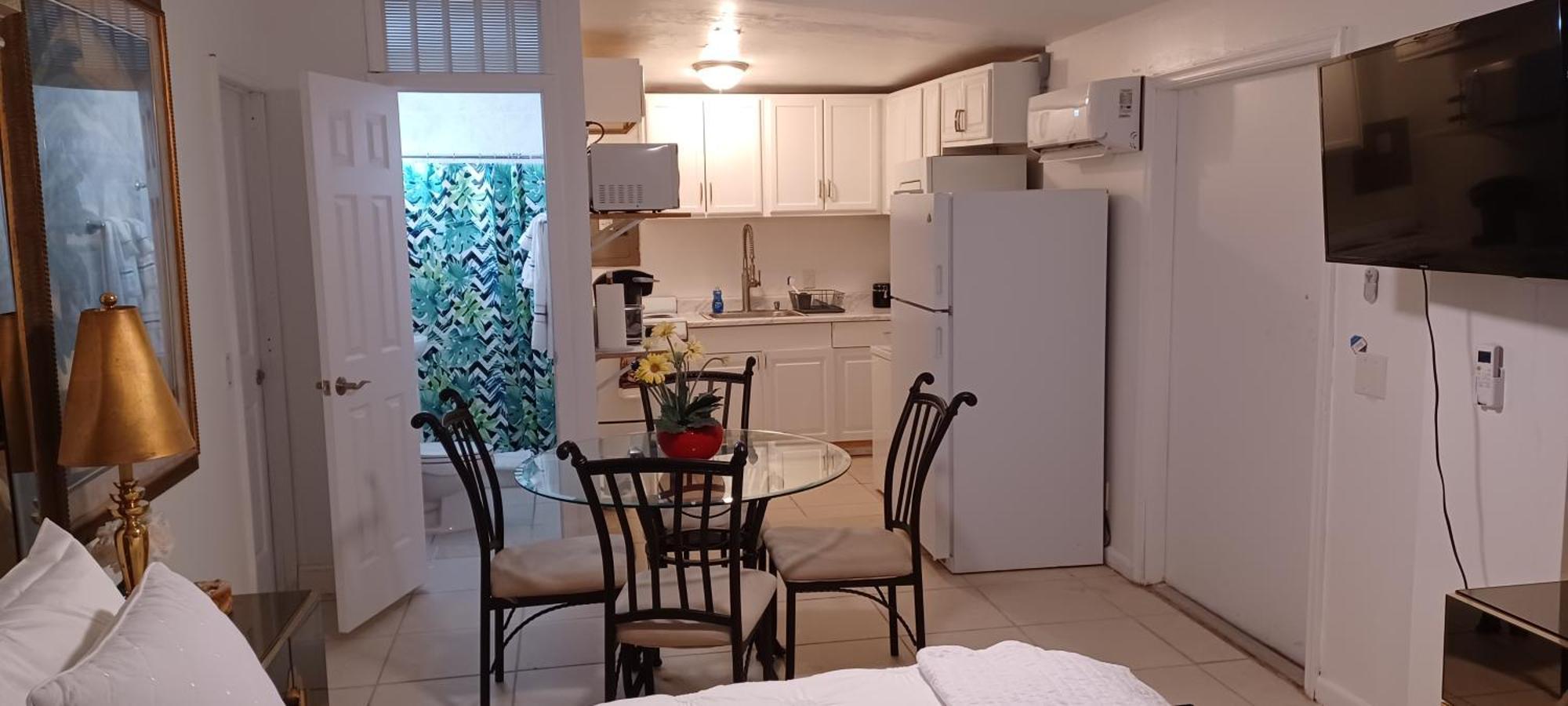 Palm Springs 3-Bedroom 2-Bath 5 Miles To The Beach Lake Worth Beach Habitación foto